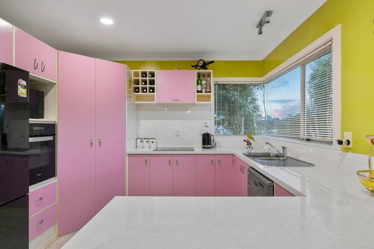 Photo of property in 48 Manor Park Drive, Pyes Pa, Tauranga, 3112