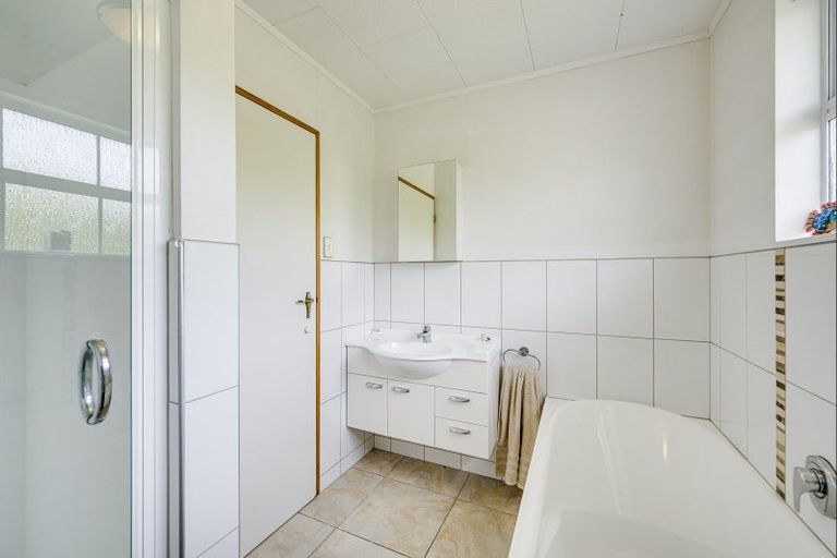 Photo of property in 10 Reeve Drive, Havelock North, 4130