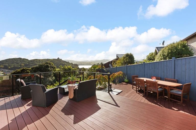 Photo of property in 20 Sailmaker Close, Whitby, Porirua, 5024