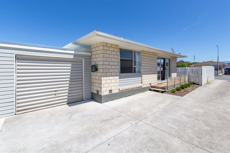 Photo of property in 1/8 Lamorna Road, Parklands, Christchurch, 8083