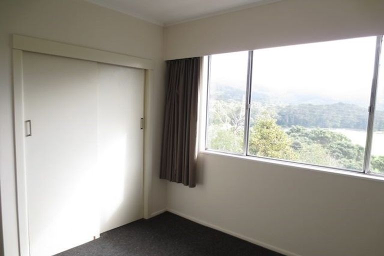 Photo of property in 132u2 Curtis Street, Northland, Wellington, 6012