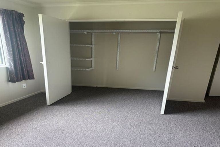 Photo of property in 18a Kapiti Crescent, Titahi Bay, Porirua, 5022