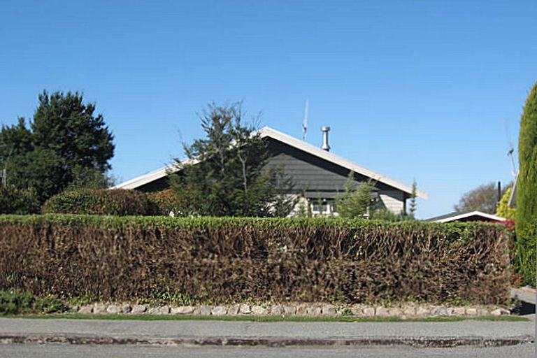 Photo of property in 33 Harris Street, Waimate, 7924