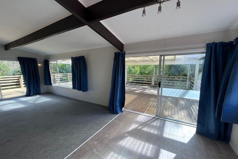 Photo of property in 1 Hokio Road, Hokio Beach, Levin, 5571