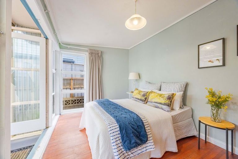 Photo of property in 11 Ferguson Avenue, Westshore, Napier, 4110