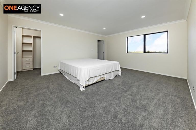 Photo of property in 45 Hikuawa Road, Flat Bush, Auckland, 2019