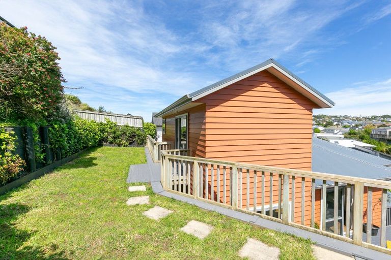 Photo of property in 4 Lakshmi Place, Khandallah, Wellington, 6035