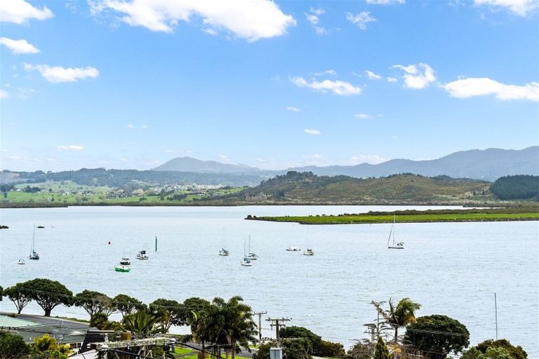 Photo of property in 4a Johnson Street, Onerahi, Whangarei, 0110