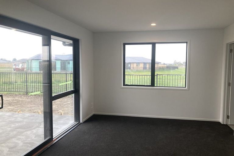 Photo of property in 5 Tauhou Place, Leeston, 7632