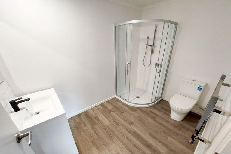 Photo of property in 152u4 Old Farm Road, Hamilton East, Hamilton, 3216