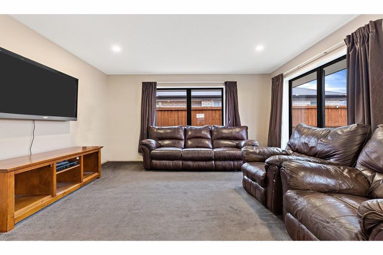 Photo of property in 5 Rahme Crescent, Kaiapoi, 7630
