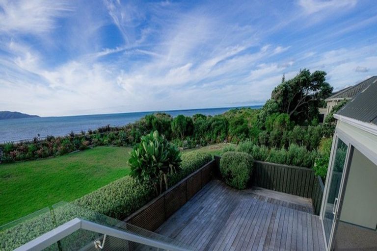 Photo of property in 155a Manly Street, Paraparaumu Beach, Paraparaumu, 5032