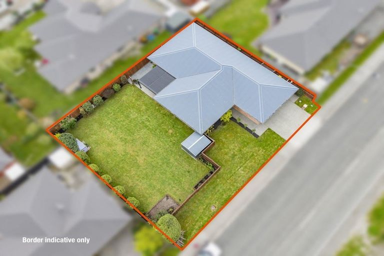 Photo of property in 166 Johns Road, Rangiora, 7400