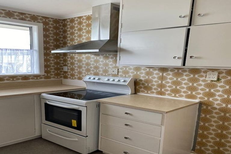 Photo of property in 20 Richmond Street, Petone, Lower Hutt, 5012