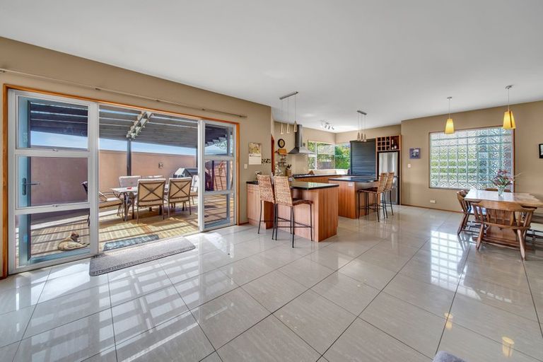 Photo of property in 19 Mccarthy Street, Hawera, 4610