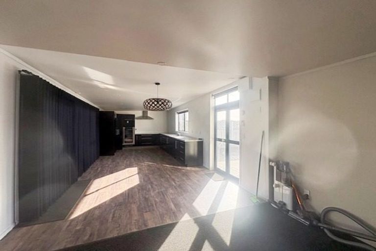 Photo of property in 62 Pratt Avenue, Foxton Beach, Foxton, 4815