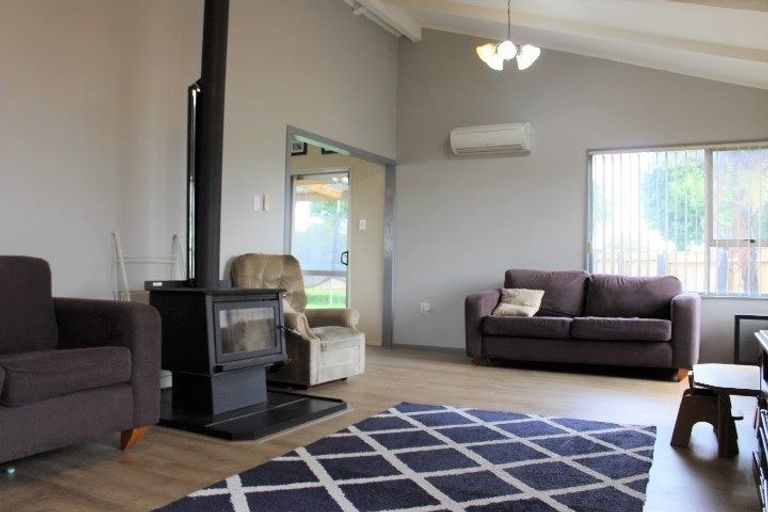 Photo of property in 6 Marlborough Place, Tokoroa, 3420