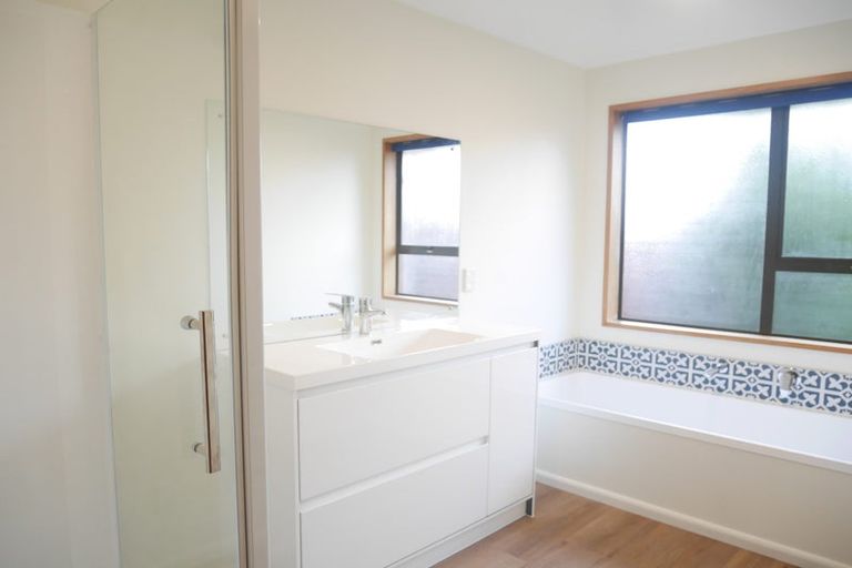 Photo of property in 89 Hawthornden Road, Avonhead, Christchurch, 8042