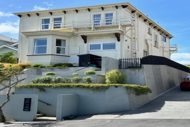 Photo of property in 327 Adelaide Road, Newtown, Wellington, 6021