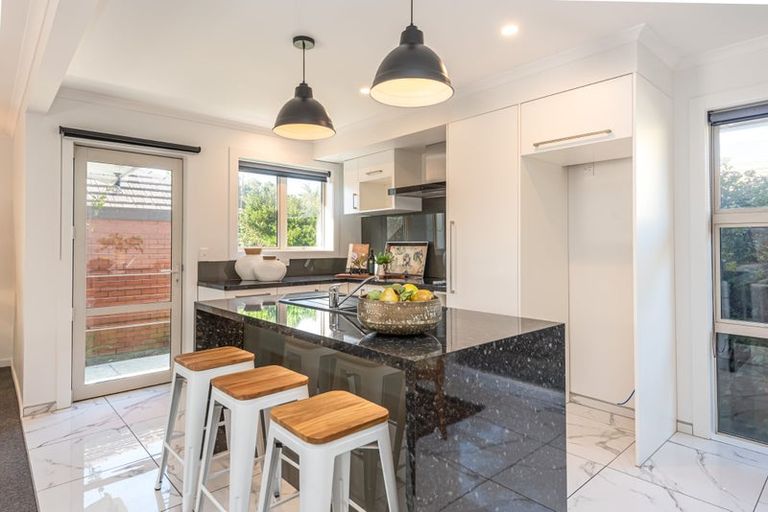 Photo of property in 2 Sarabande Avenue, Redwood, Christchurch, 8051