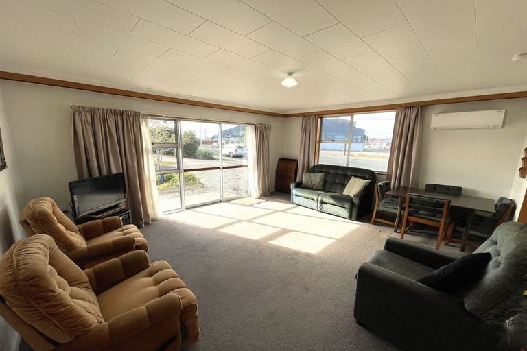 Photo of property in 159i Clyde Street, Balclutha, 9230