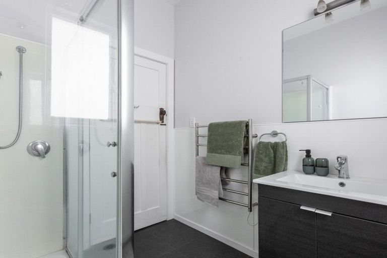 Photo of property in 163 Georges Drive, Napier South, Napier, 4110