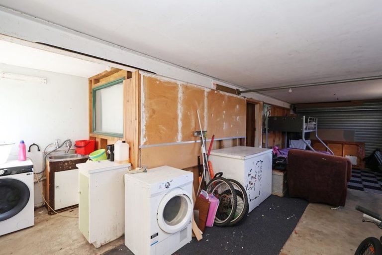 Photo of property in 10 Falcon Street, Newfield, Invercargill, 9812