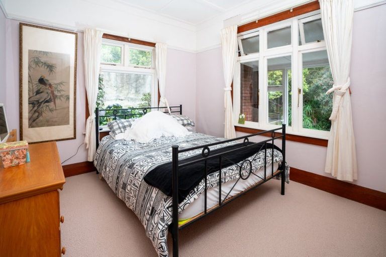 Photo of property in 10 Te Anau Avenue, Hataitai, Wellington, 6021