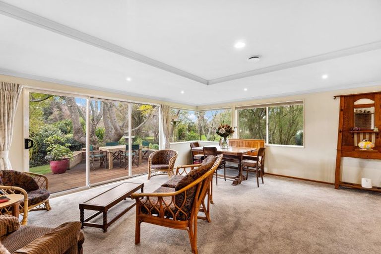 Photo of property in 11 Willow Drive, Taradale, Napier, 4112