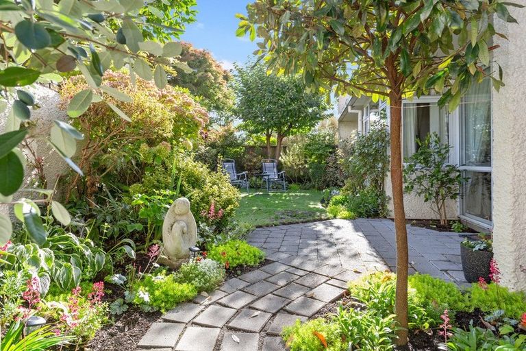 Photo of property in 24d Mansfield Avenue, St Albans, Christchurch, 8014