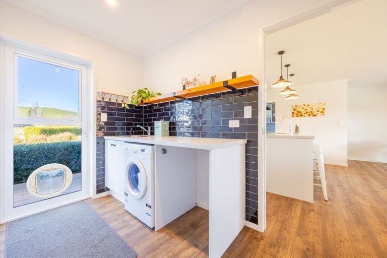 Photo of property in 372 Maharakeke Road, Waipukurau, 4281