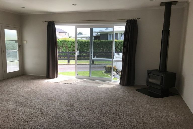 Photo of property in 39a Myres Street, Otumoetai, Tauranga, 3110