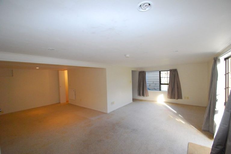 Photo of property in 234 Mitchell Street, Brooklyn, Wellington, 6021