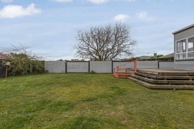 Photo of property in 1 Quinn Road, Levin, 5510
