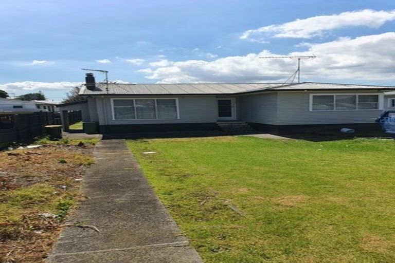 Photo of property in 4 Atkinson Avenue, Papatoetoe, Auckland, 2025