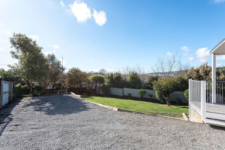 Photo of property in 1 Dalgarven Place, Hillsborough, Christchurch, 8022