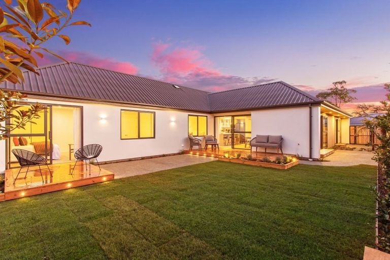 Photo of property in 91 Leistrella Road, Hoon Hay, Christchurch, 8025