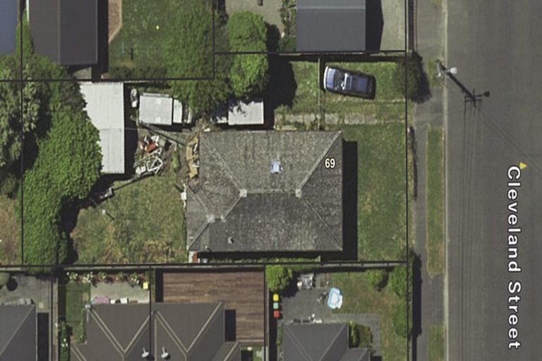 Photo of property in 69 Cleveland Street, Edgeware, Christchurch, 8013