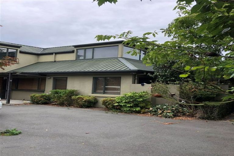 Photo of property in 165 Peverel Street, Riccarton, Christchurch, 8041