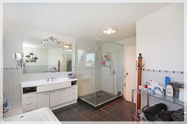 Photo of property in 24 Thomas Place, Foxton Beach, Foxton, 4815