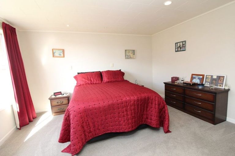 Photo of property in 145 Regan Street, Stratford, 4332