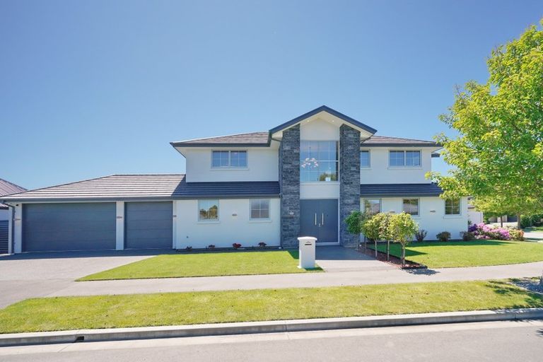 Photo of property in 53 Grayshott Avenue, Casebrook, Christchurch, 8051