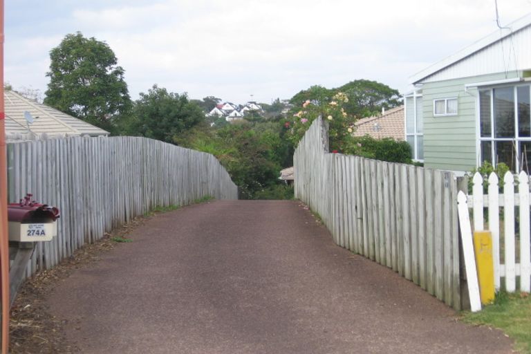 Photo of property in 2/274 Wairau Road, Glenfield, Auckland, 0627