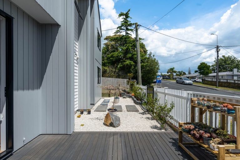 Photo of property in 6a Raeben Avenue, Hillcrest, Auckland, 0627