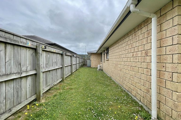 Photo of property in 37 Fraser Colman Grove, Wainuiomata, Lower Hutt, 5014