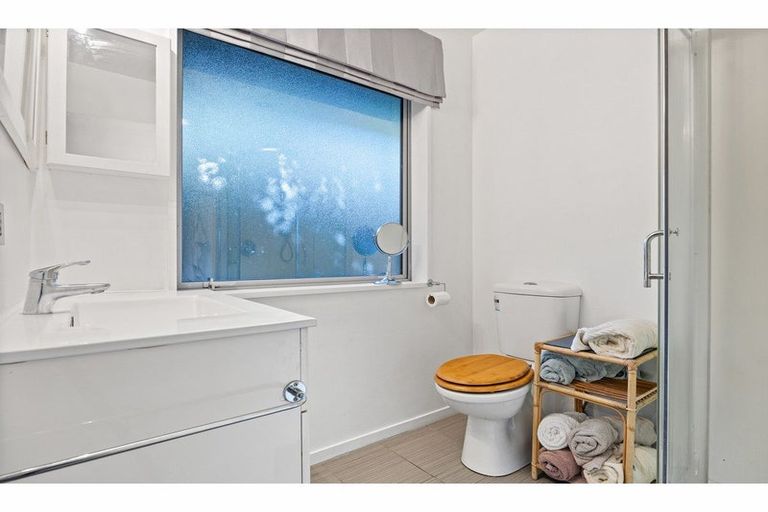 Photo of property in 72b Mackenzie Avenue, Woolston, Christchurch, 8023