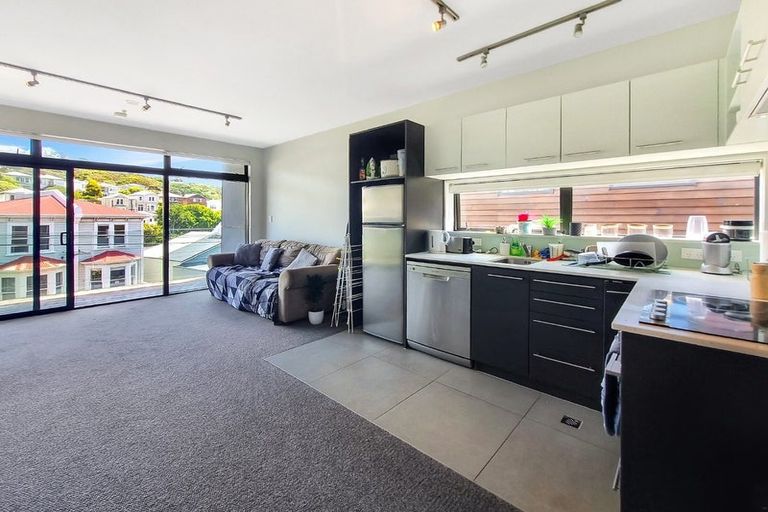 Photo of property in Detroit Apartments, 310/181u Tasman Street, Mount Cook, Wellington, 6021