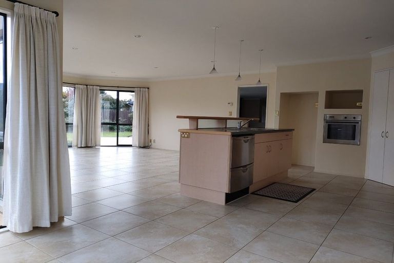 Photo of property in 68a Trafford Street, Harewood, Christchurch, 8051