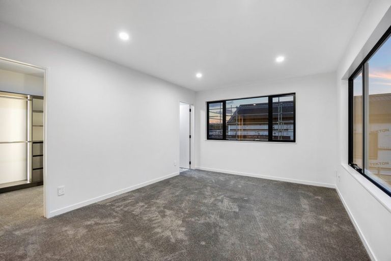 Photo of property in 55 Streamview Way, Long Bay, Auckland, 0630