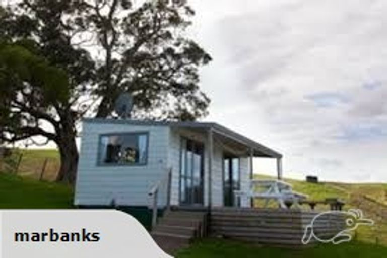 Photo of property in 10 Kahu Close, Orewa, 0931